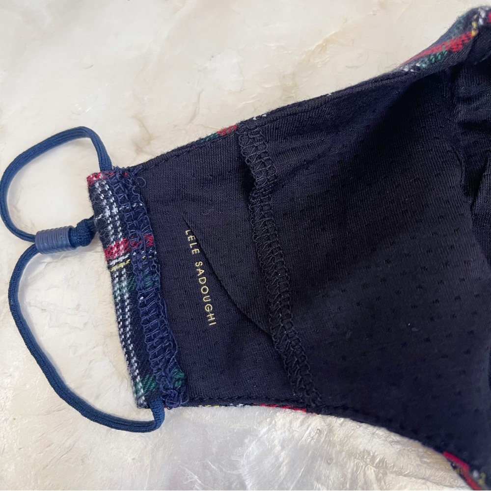 Lele Sadoughi Buffalo Check Faux Pearl & Tartan Plaid Holiday Face Mask NEW - Picture 5 of 10